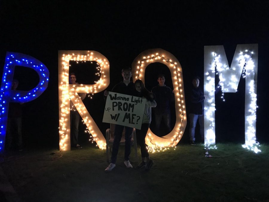 Senior Mari Hsieh getting asked to Prom