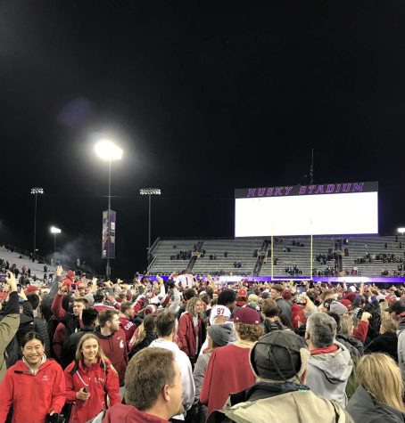 WSUs fans stormed the field after knocking off Washington