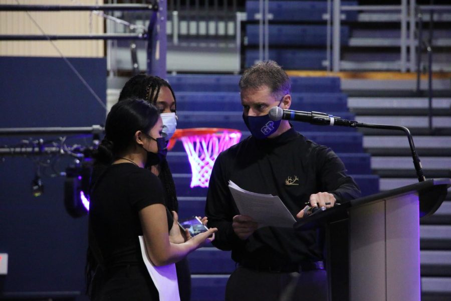 Mr. Larson speaks to the emcees of the MLK assembly